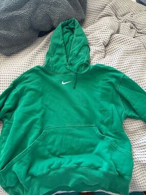 Like new- Nike sweatshirt